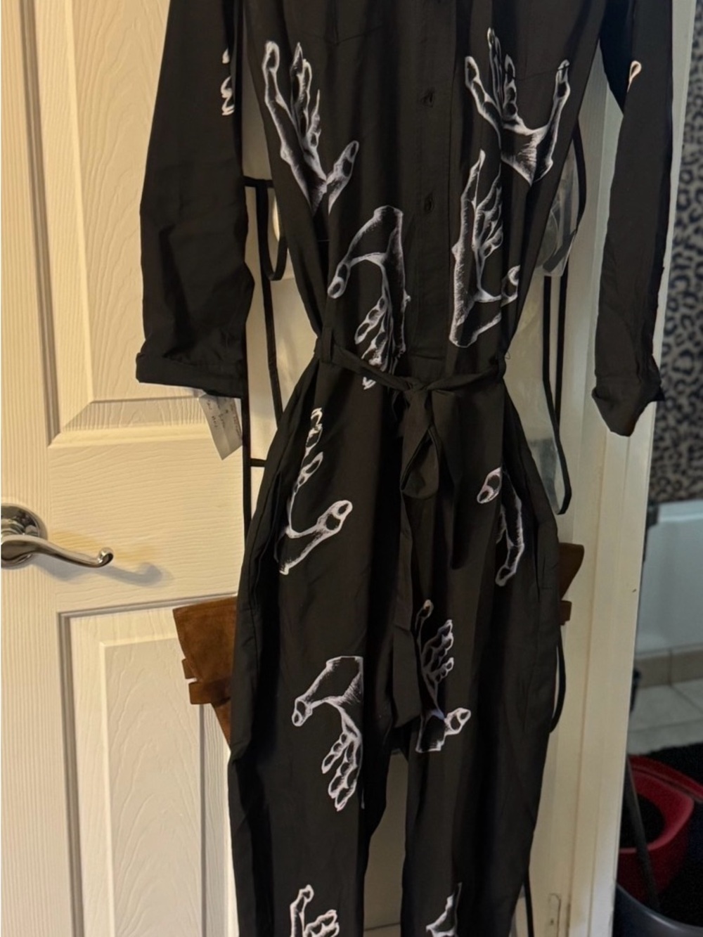 Black and white body suit style long sleeve and pants